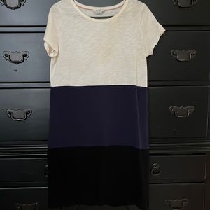 Boden dress size 6 with SPOT. Selling as is!